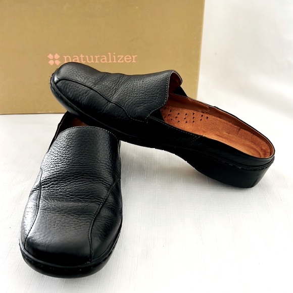 Naturalizer / Leather / Black Mules - Picture 11 of 11